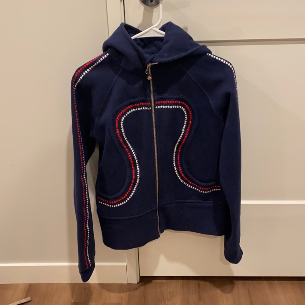 New! Rare lululemon sweater zip up